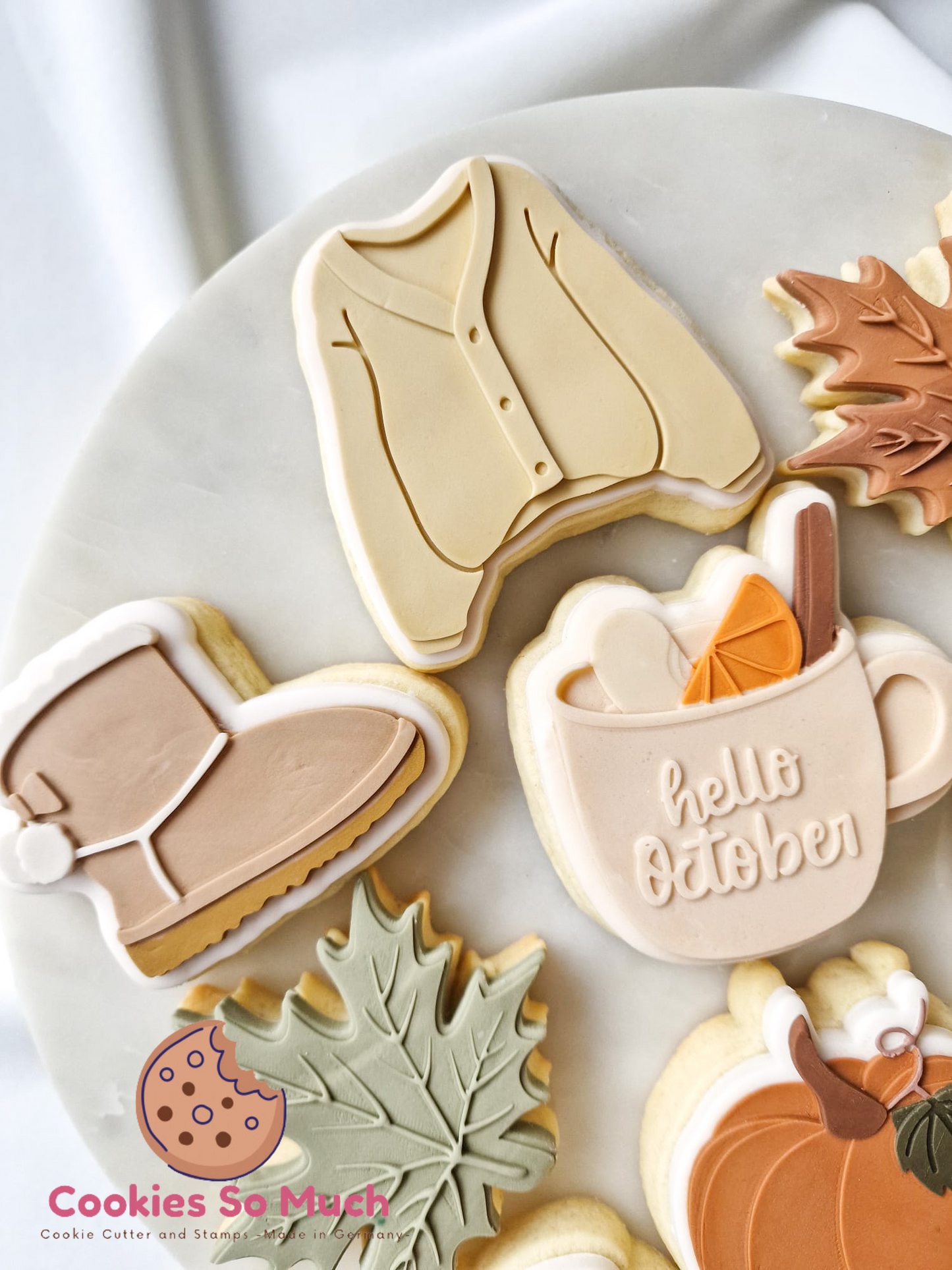 gemütlicher Pullover debosser und ausstecher