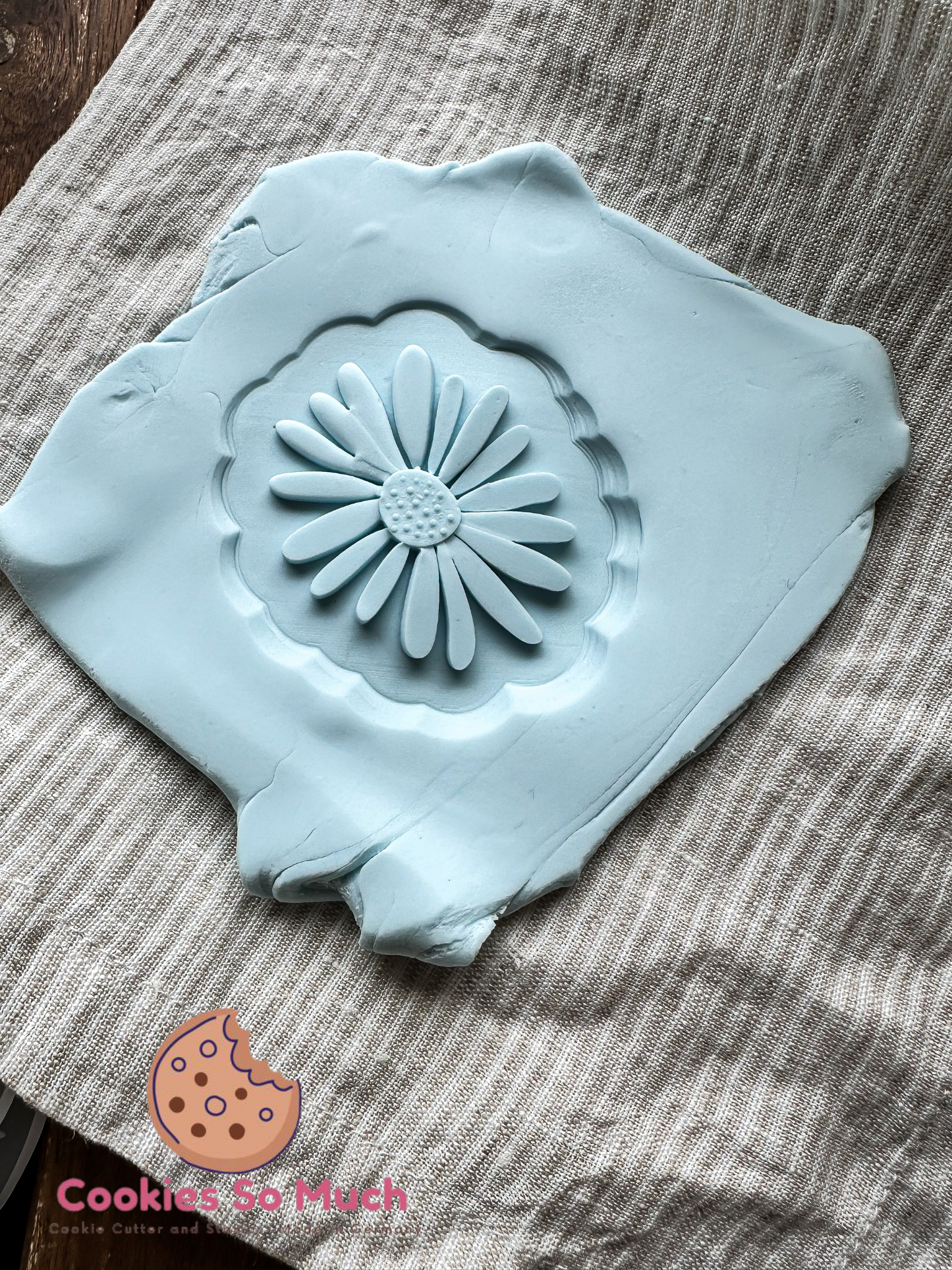 gänseblümchen Model 1 debosser und ausstecher