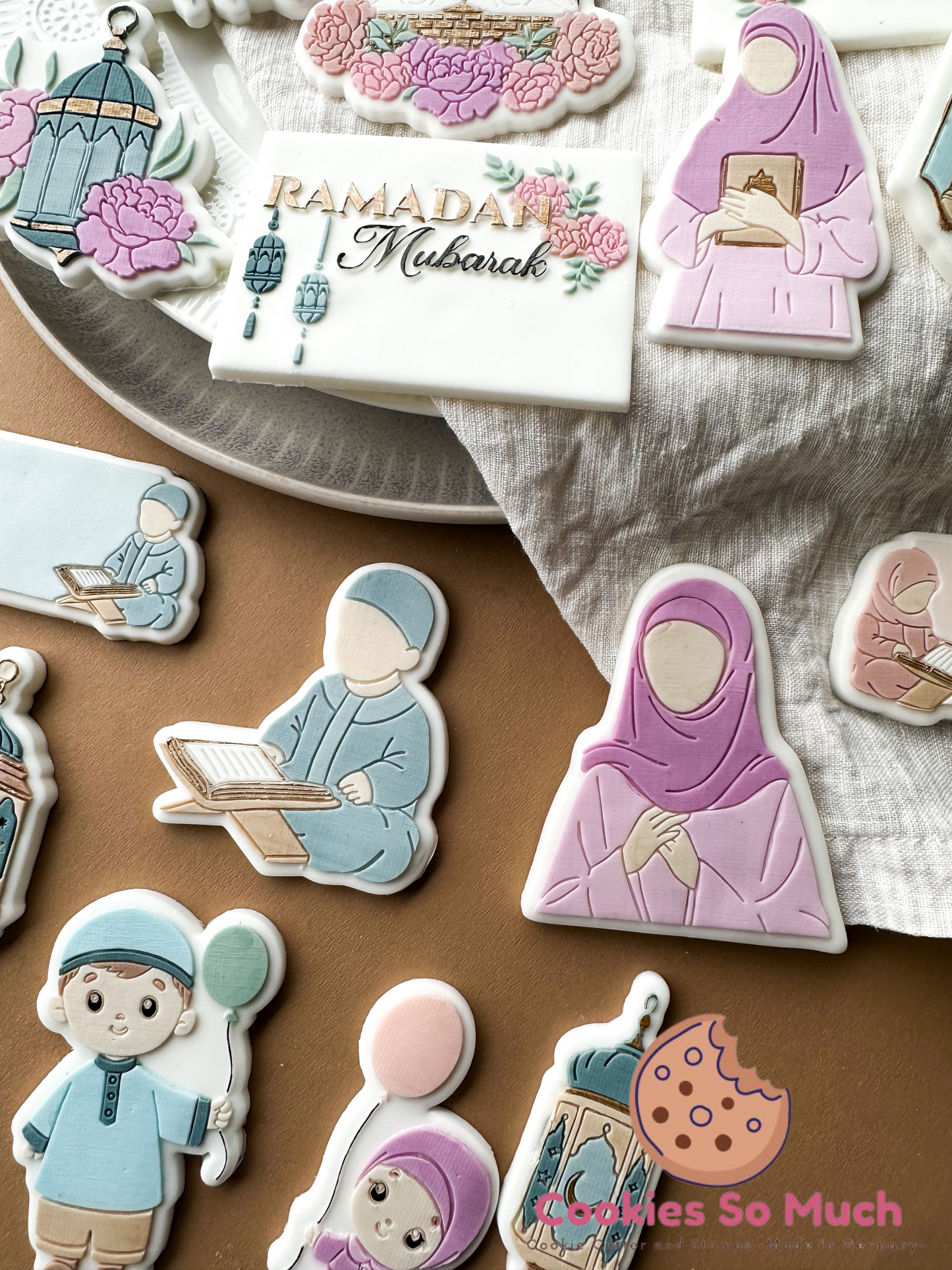 muslimisches Mädchen mit Ballon acryl debosser und ausstecher