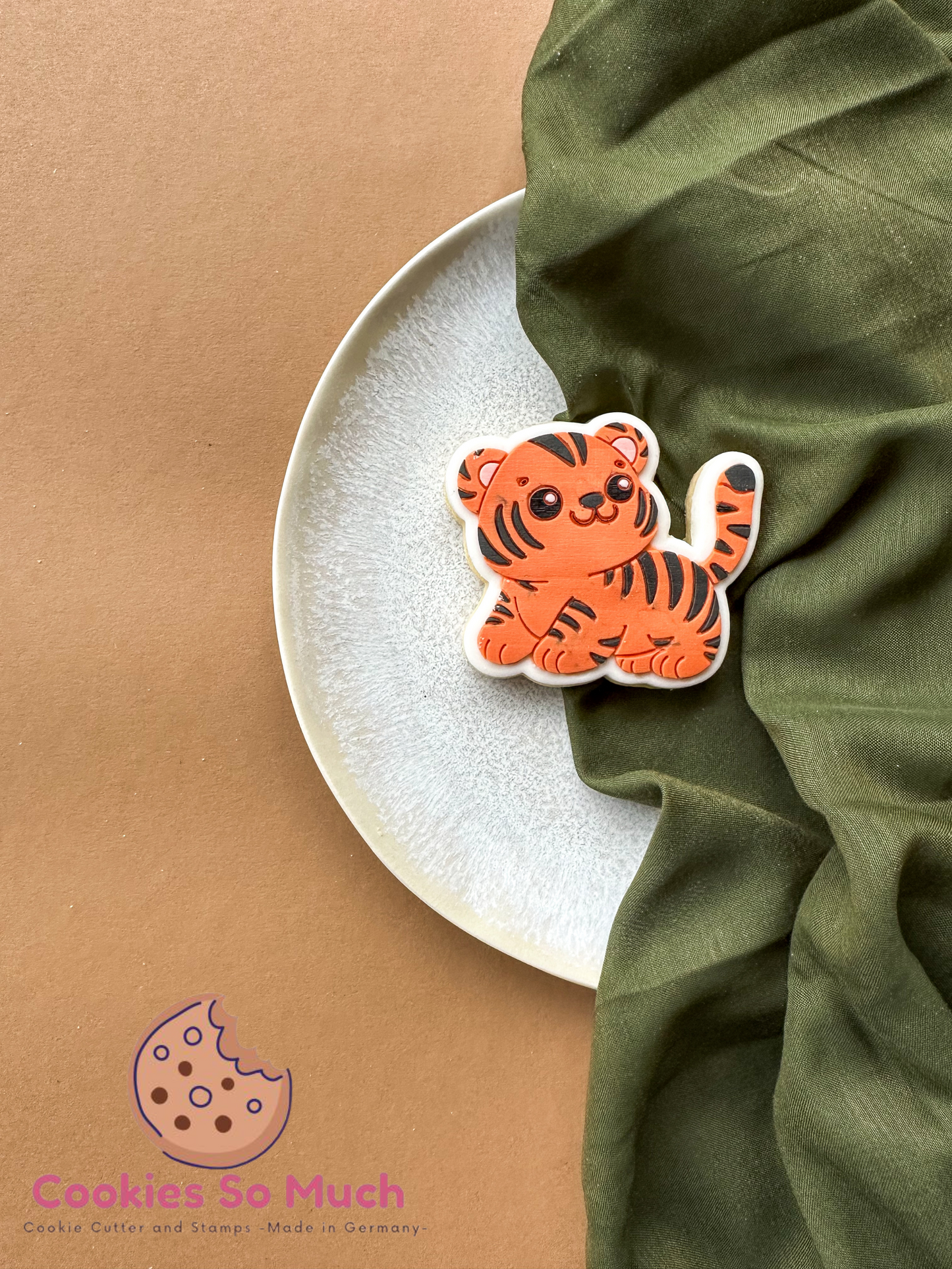 tiger acryl debosser + ausstecher