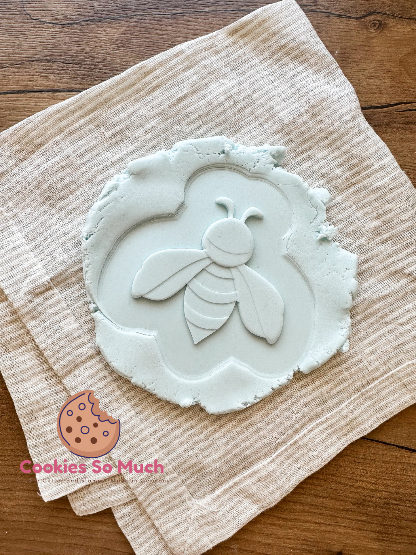 biene debosser und ausstecher