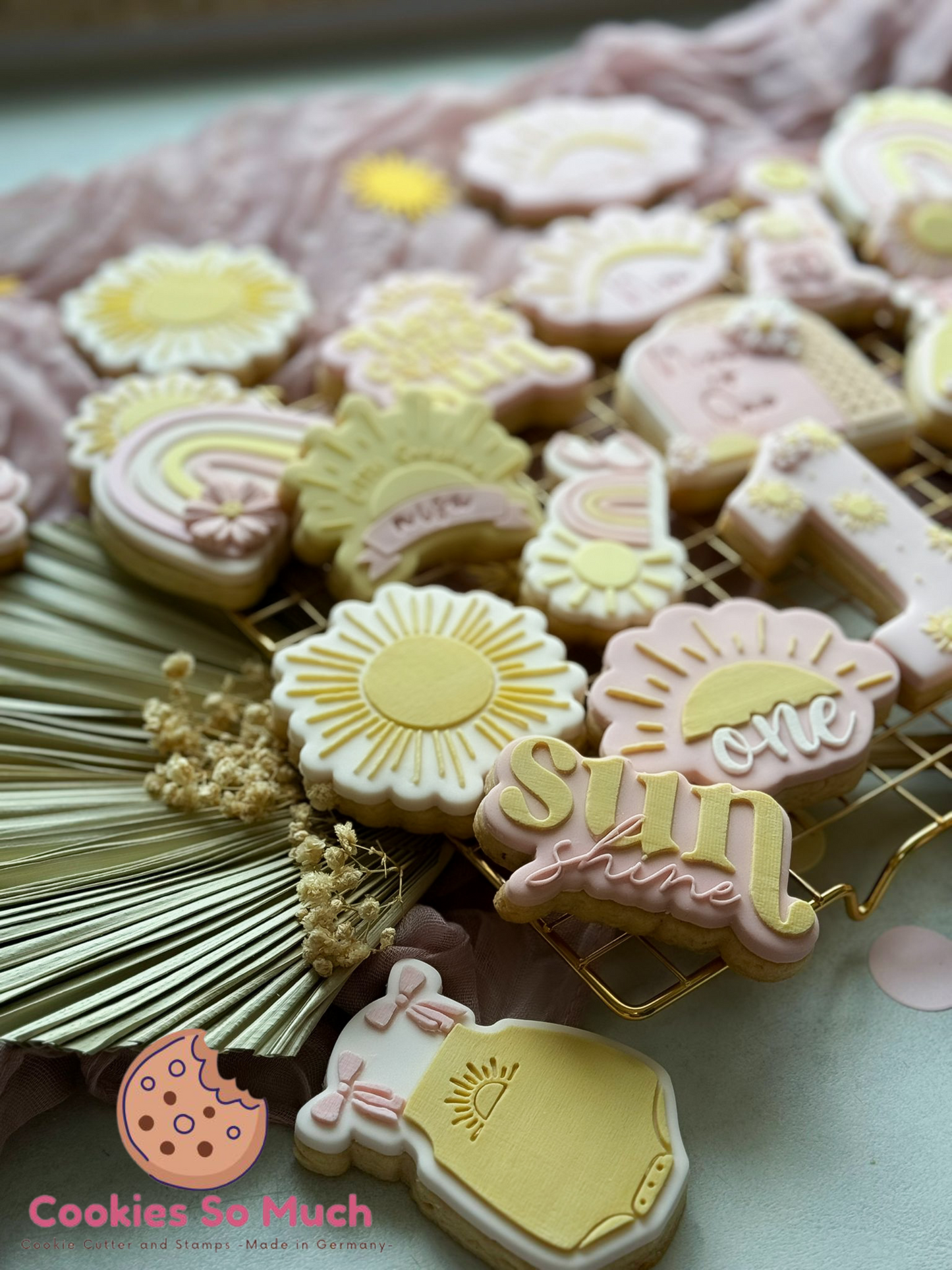 Jungen Sonnen Outfit acryl debosser und ausstecher