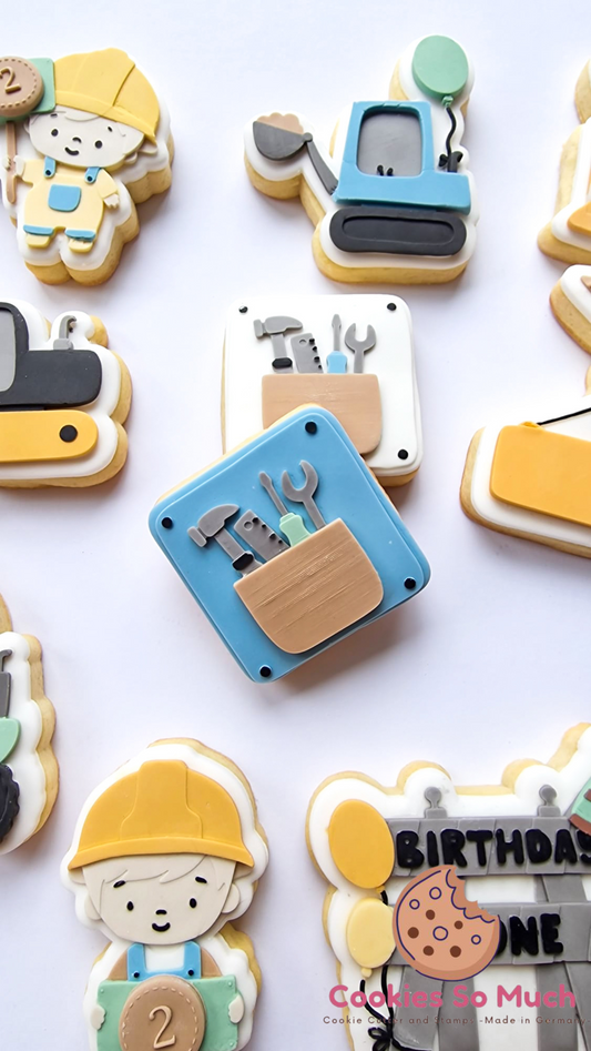 Werkzeugset in der Tasche debosser und ausstecher