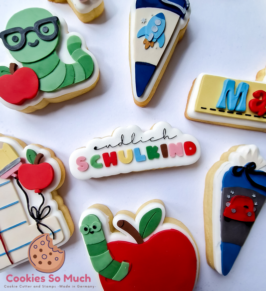 Endlich Schulkind Model 2 acryl Debosser und Ausstecher