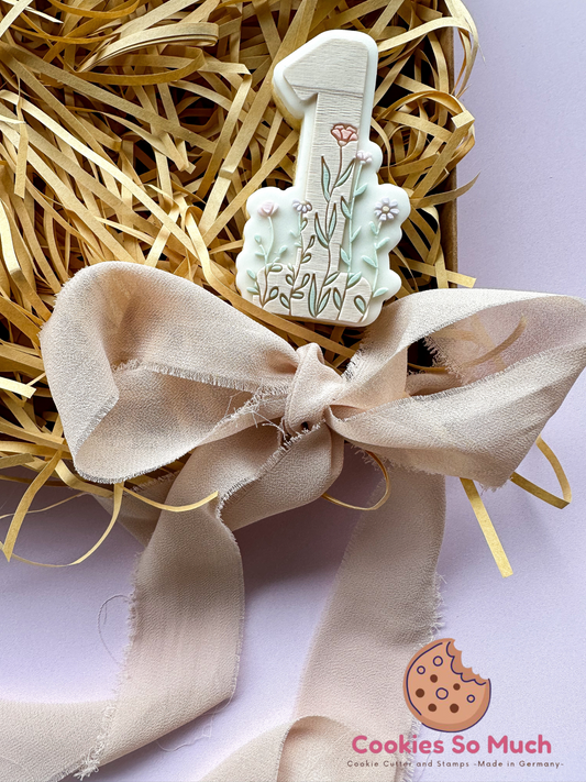 Zahl 1 mit Wildblumen Model 1 acryl Debosser + Ausstecher